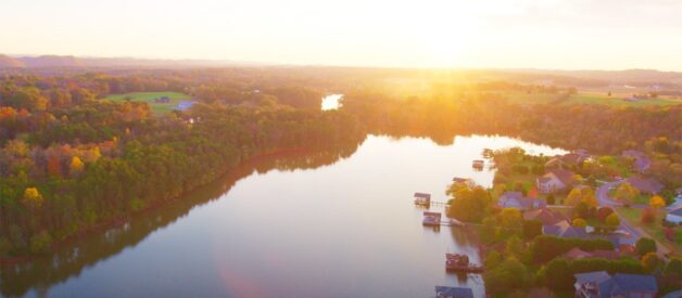 Top Five Reasons Baby Boomers are Moving to this Tennessee Waterfront Community