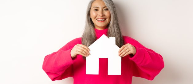 Seniors Can Use These Essential Tips To Get Into House-Flipping and Earn Extra Money